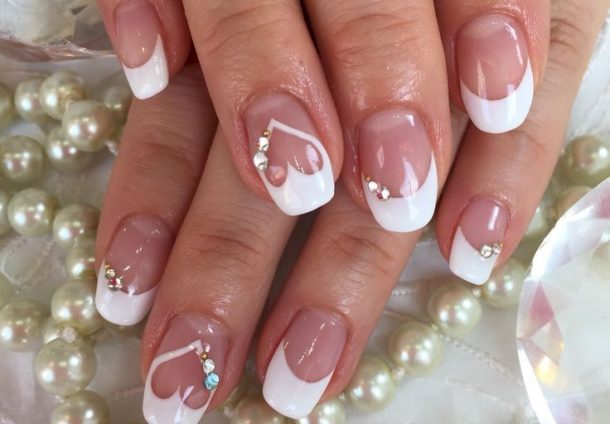 ślubny manicure